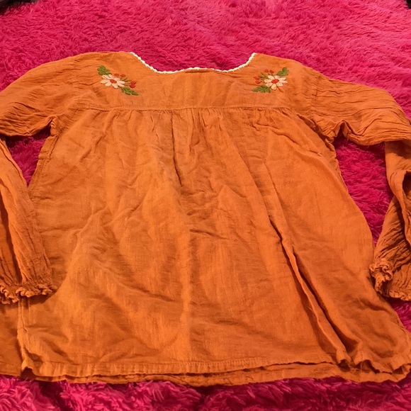 Gypsy Rose Handmade Women’s Flower Shirt - Picture 9 of 16